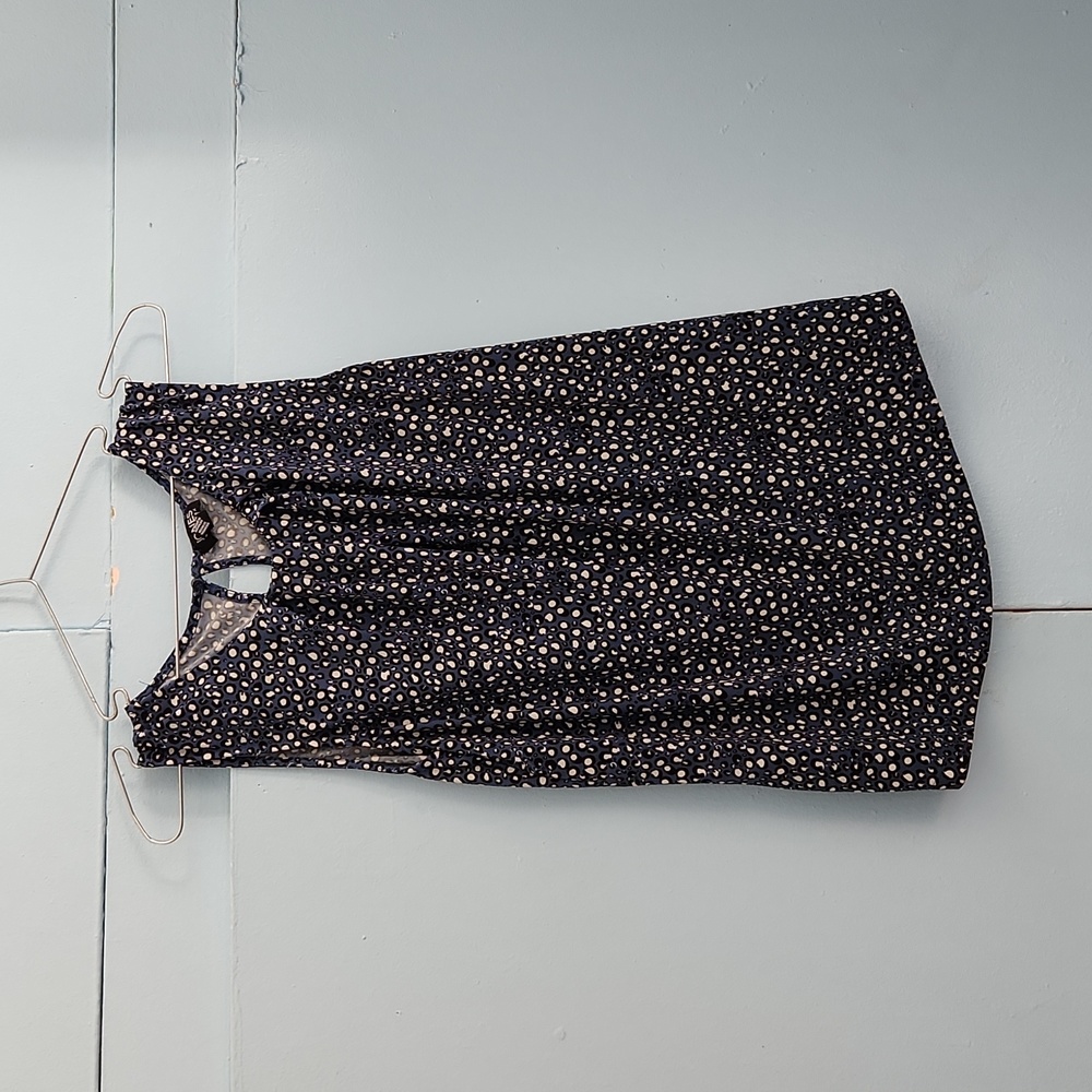 Jones New York sleeveless blouse